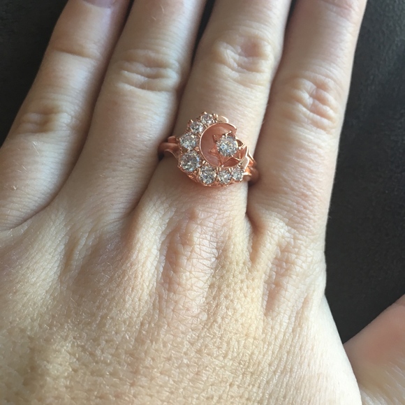 Sterling Silver Crescent Moon and Star 925 Ring - Picture 2 of 6